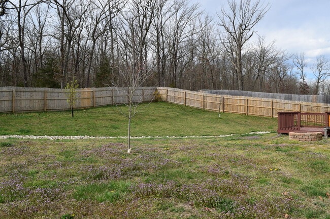 Building Photo - Located in the popular Woodland Hills Subd...