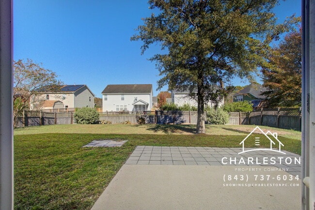 Building Photo - 156 Red Leaf Blvd