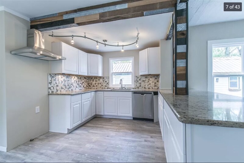 Building Photo - 29 Lavoy Rd