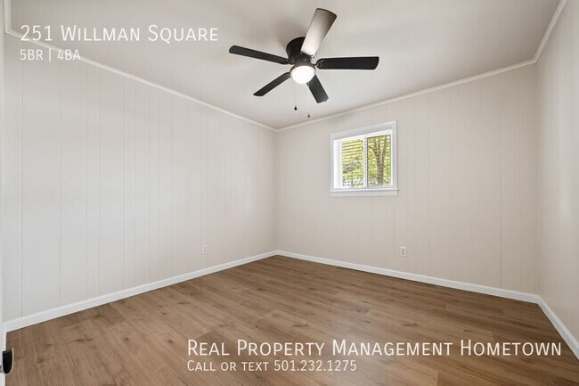 Building Photo - 251 Willman Square