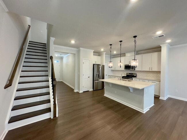 Building Photo - 1856 Alpine Summer Ln