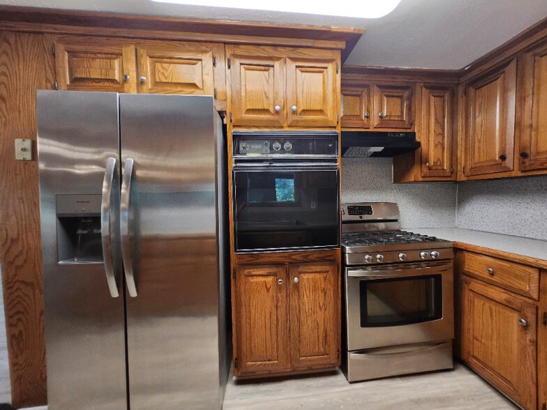 Building Photo - 1247 Wooten Dr