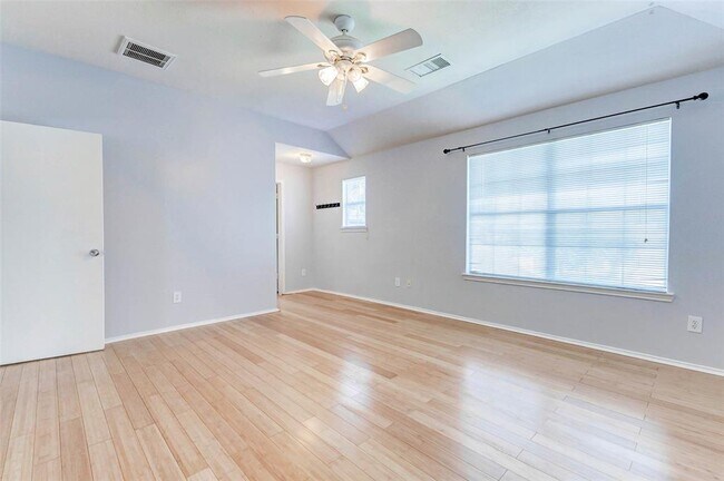Building Photo - 4722 Windy Cypress Ct