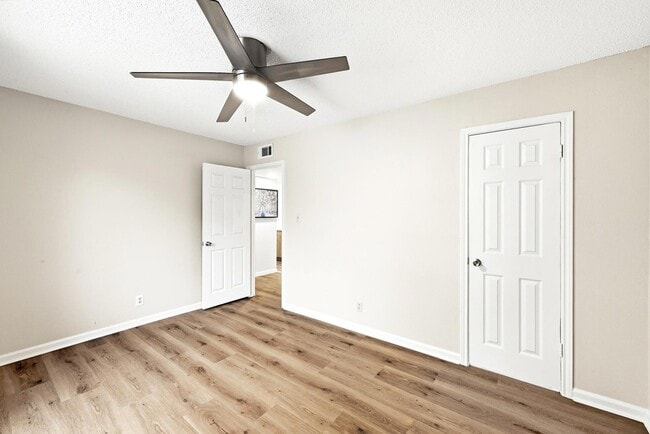 Building Photo - 7801 Shoal Creek Blvd