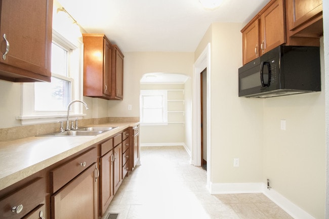 Building Photo - 4111 Hearthstone Pl