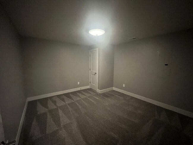 Building Photo - 5080 W Stampede Ln