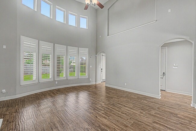 Building Photo - 17430 Aberdeenshire Dr