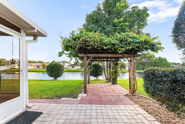 Building Photo - 6630 Spring Garden Run