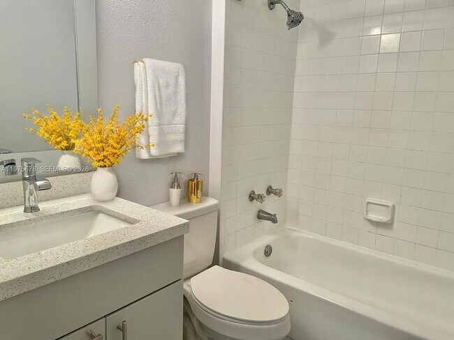 Building Photo - 1971 NW 96th Terrace