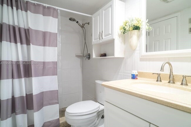 Building Photo - 201 180th Dr