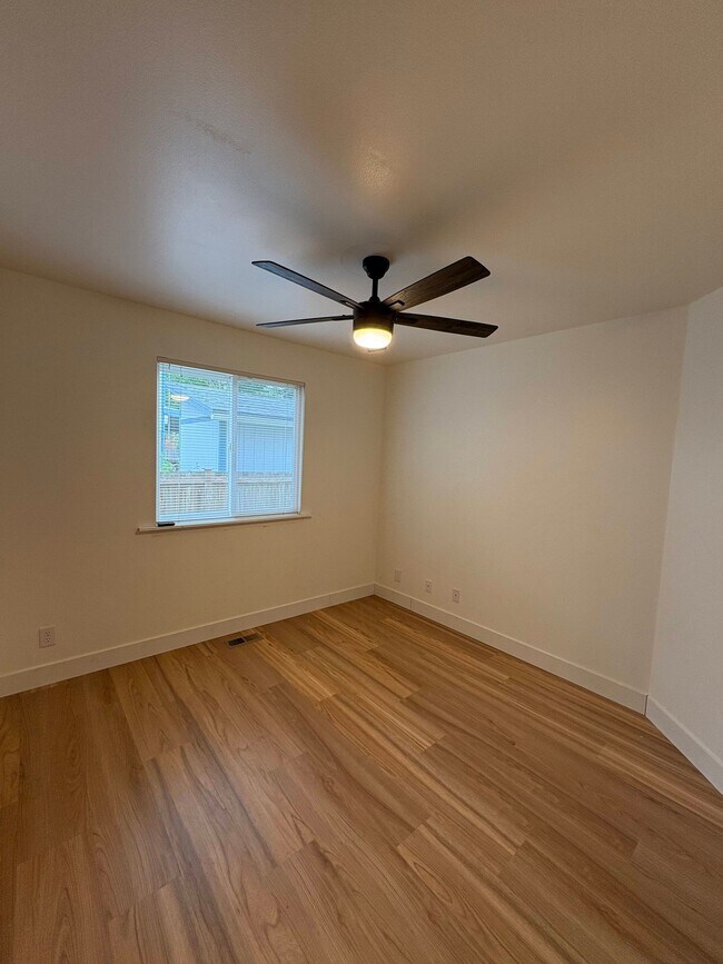 Building Photo - 20201 45th Dr NE