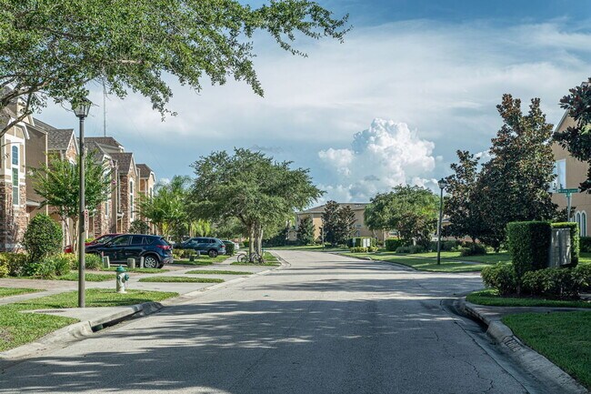 Building Photo - 10106 Willow Grove Ct