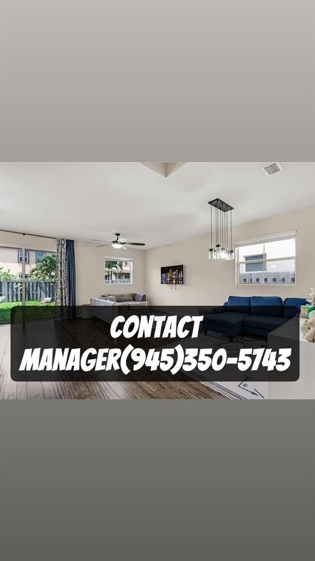 Building Photo - 24962 SW 118 Ct