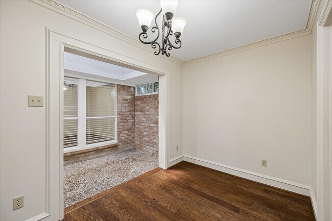 Building Photo - 6511 Pauma Dr