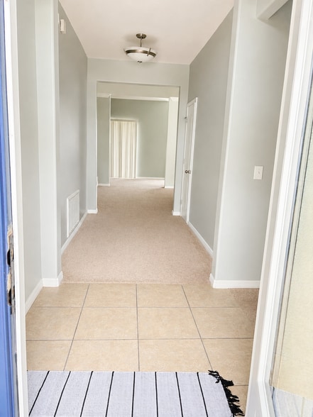 Building Photo - 11613 Brighton Knoll Loop