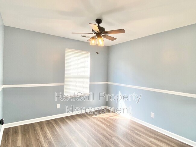 Building Photo - 100 Zinfandel Rd