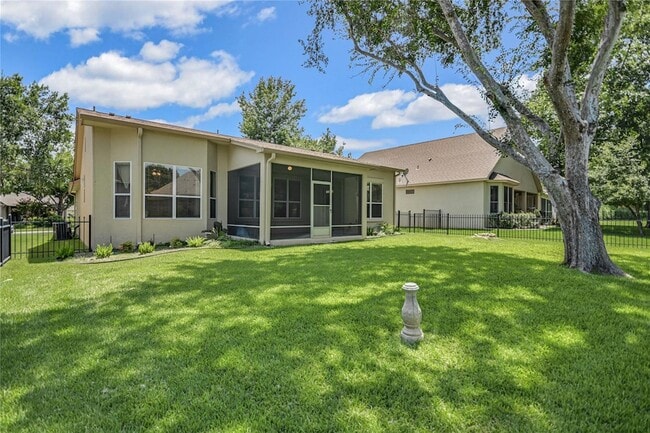 Building Photo - 112 Bluebell Dr