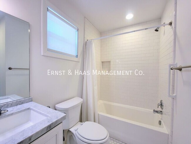 Building Photo - 2227 Camden Ave