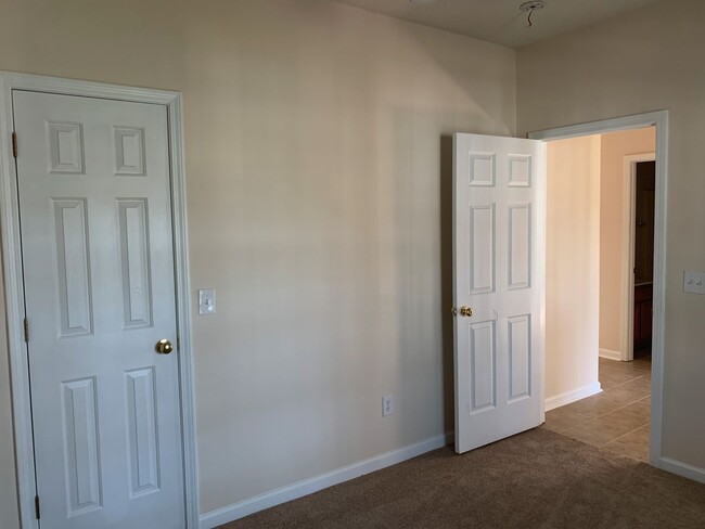 Building Photo - Murrells Inlet 3 Bedroom, 2 Bath, Unfurnis...
