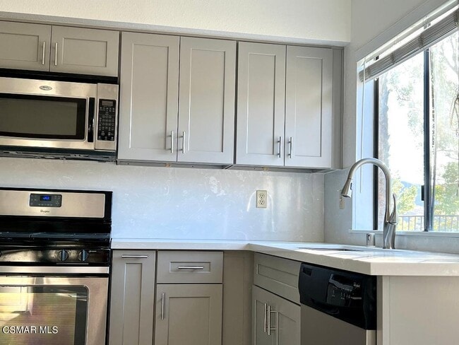 Building Photo - 5511 Adelina Ct