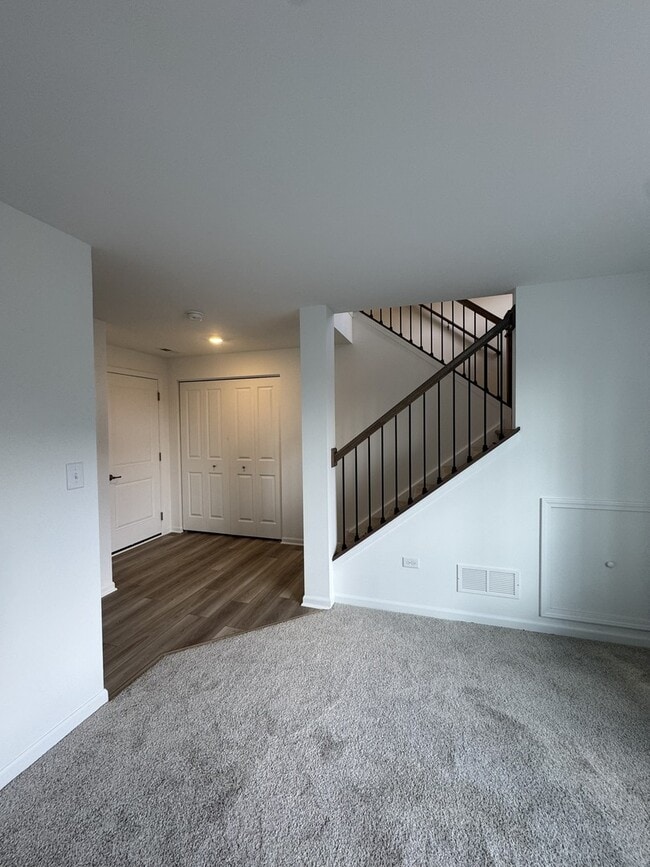 Building Photo - 14955 McCarthy Cir