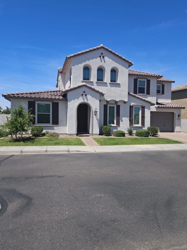 Building Photo - 4362 S Gardenia Dr