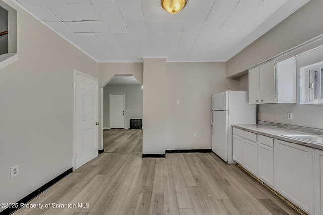 Building Photo - 514 Stipp Ct