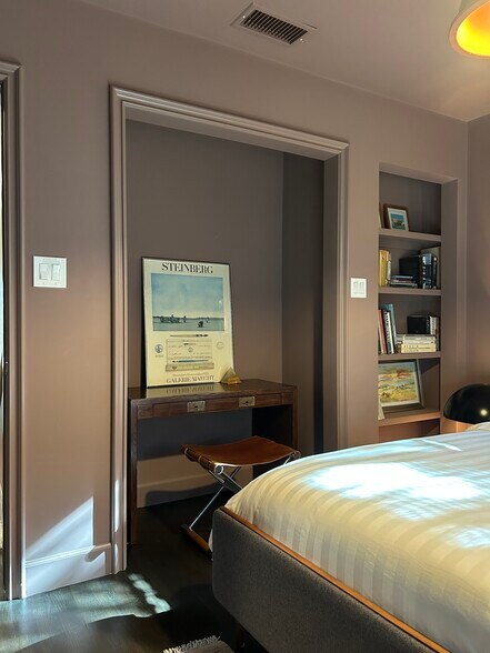 Building Photo - 5234 Ethel Ave