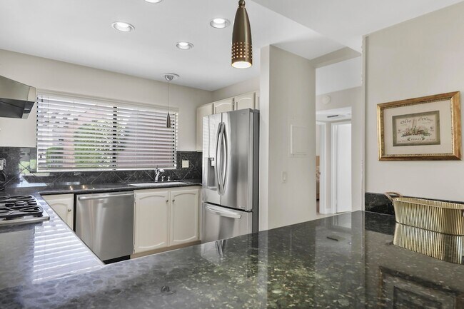 Building Photo - 78480 Montego Bay Cir