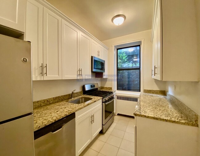 Floorplan - 600 West 218th Street