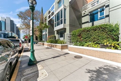 Building Photo - San Diego- Downtown- La Vita – Little Italy Condo- Split Level Style New Year Move In Special