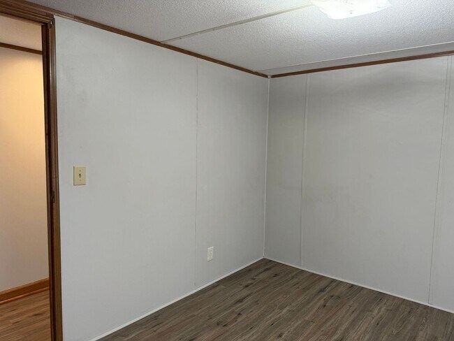 Building Photo - Charming Rural Home with Large Yard & Storage