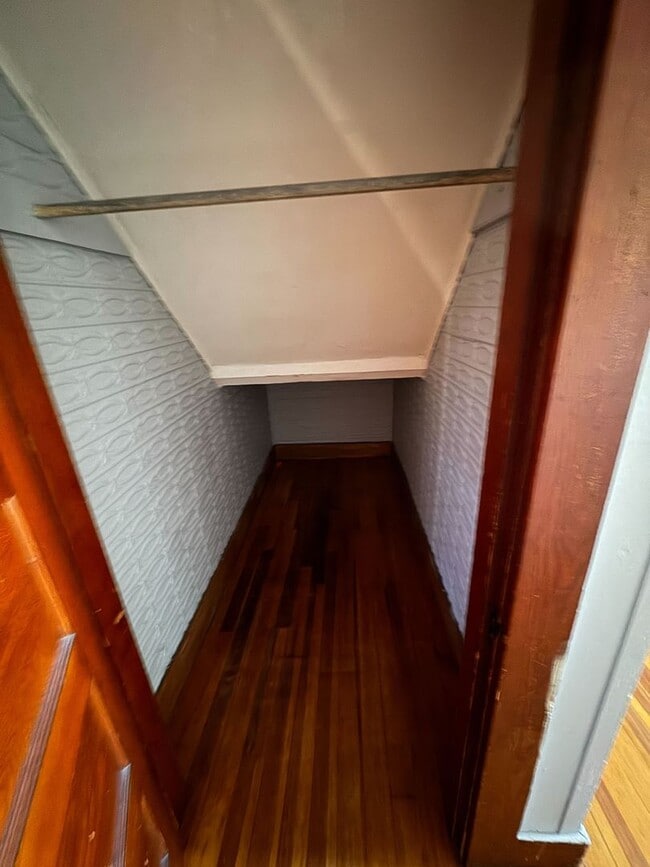 Building Photo - 64 Summer St