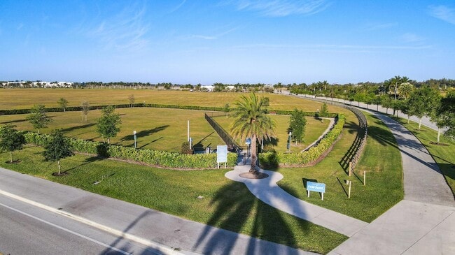 Building Photo - 5579 Liberty Ln