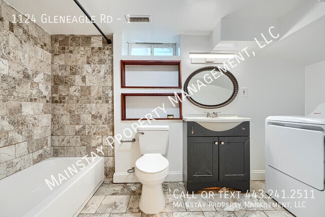 Building Photo - 1124 Gleneagle Rd