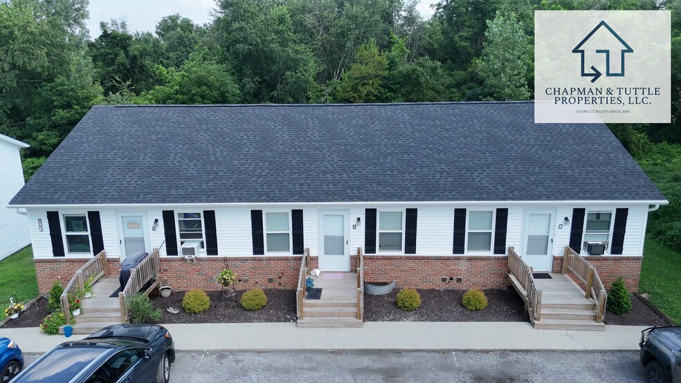 Building Photo - 421 Plymouth St