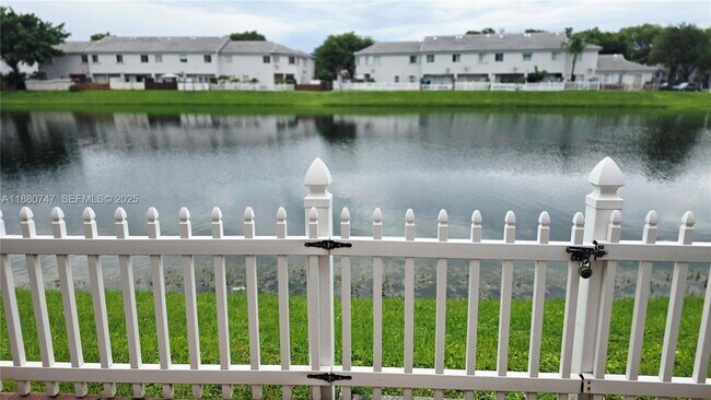 Building Photo - 14273 SW 121st Pl