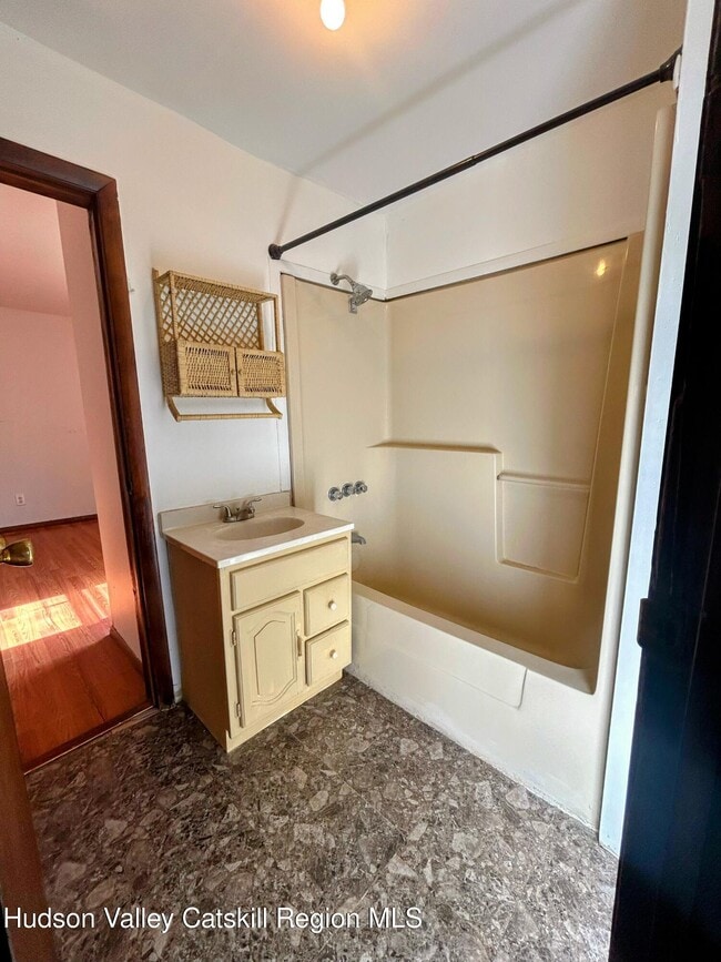 Building Photo - 1227 US-9