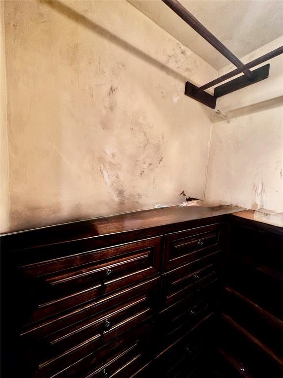 Building Photo - 500 E Riverside Dr