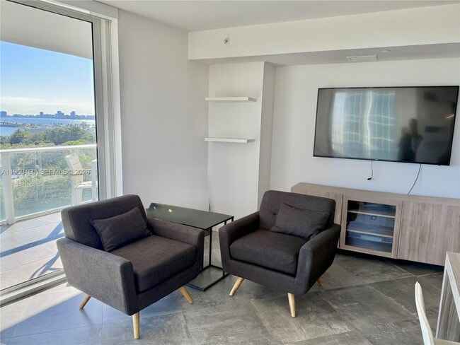 Building Photo - 4250 Biscayne Blvd