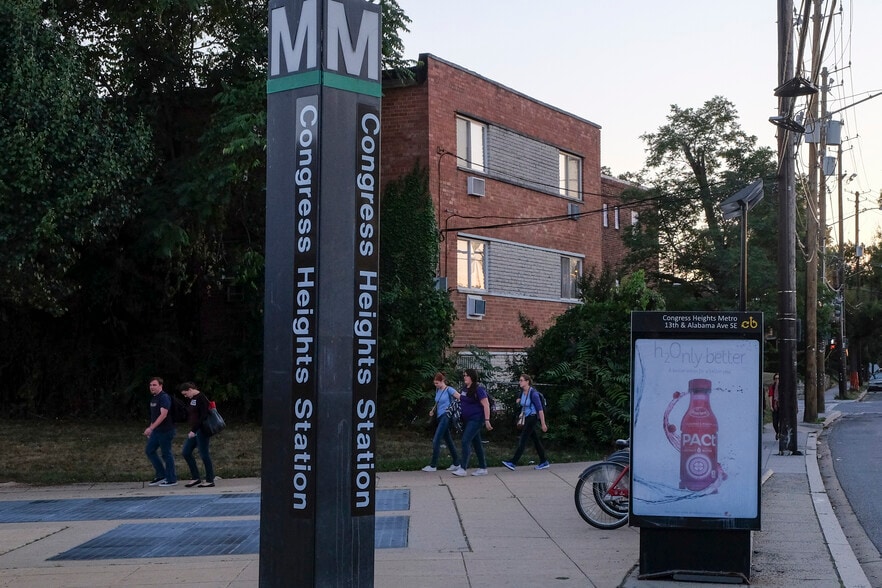 Building Photo - 735 Alabama Ave SE