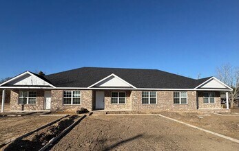 Building Photo - 1806 Teston Ln