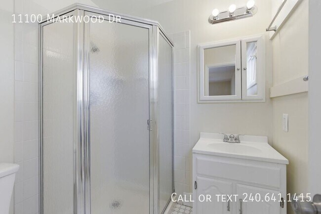 Building Photo - 11100 Markwood Dr