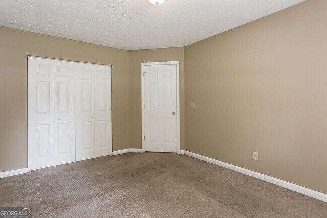 Building Photo - 4516 Legend Hollow Ln