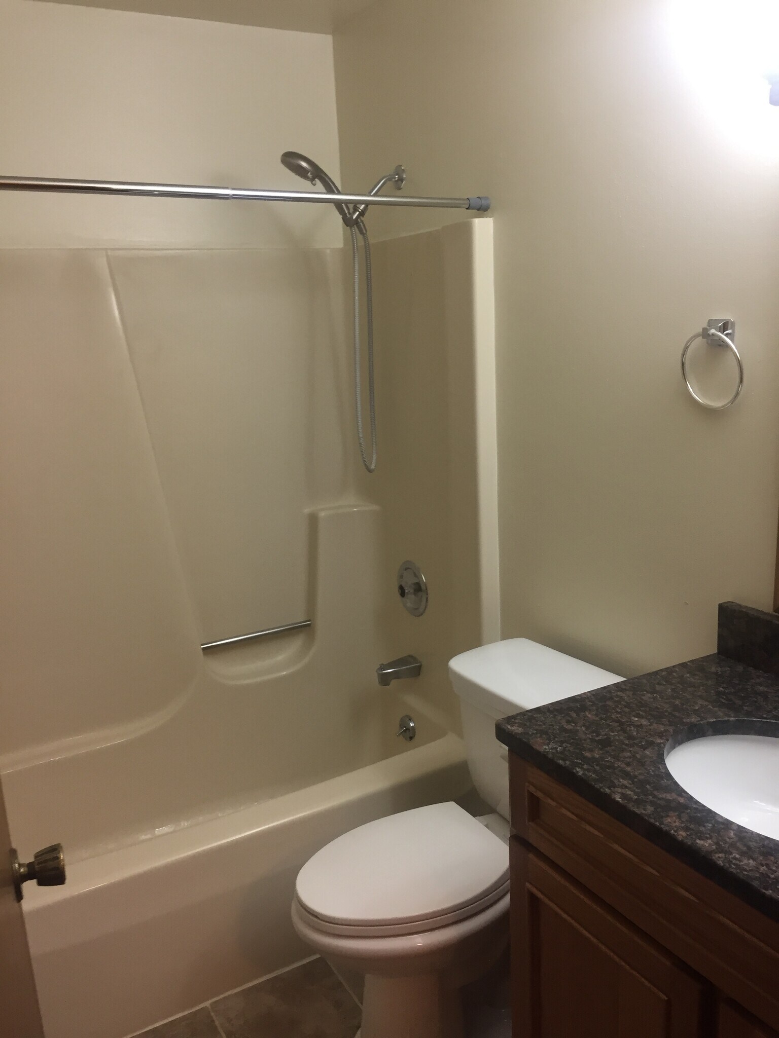 Building Photo - 77 Sinykin Cir