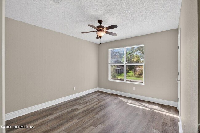 Building Photo - 518 Tuxedo Ct