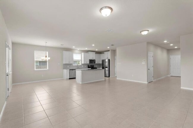 Building Photo - 121 Emerald Pass