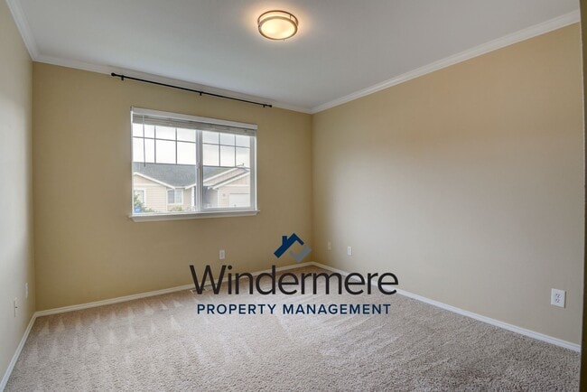 Building Photo - 3 Bed 2 Bath House in Spring Hollow