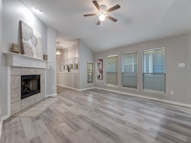 Building Photo - 1636 Spanish Moss Wy