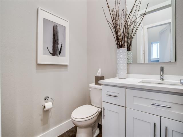 Building Photo - 3816 Roseland Ave